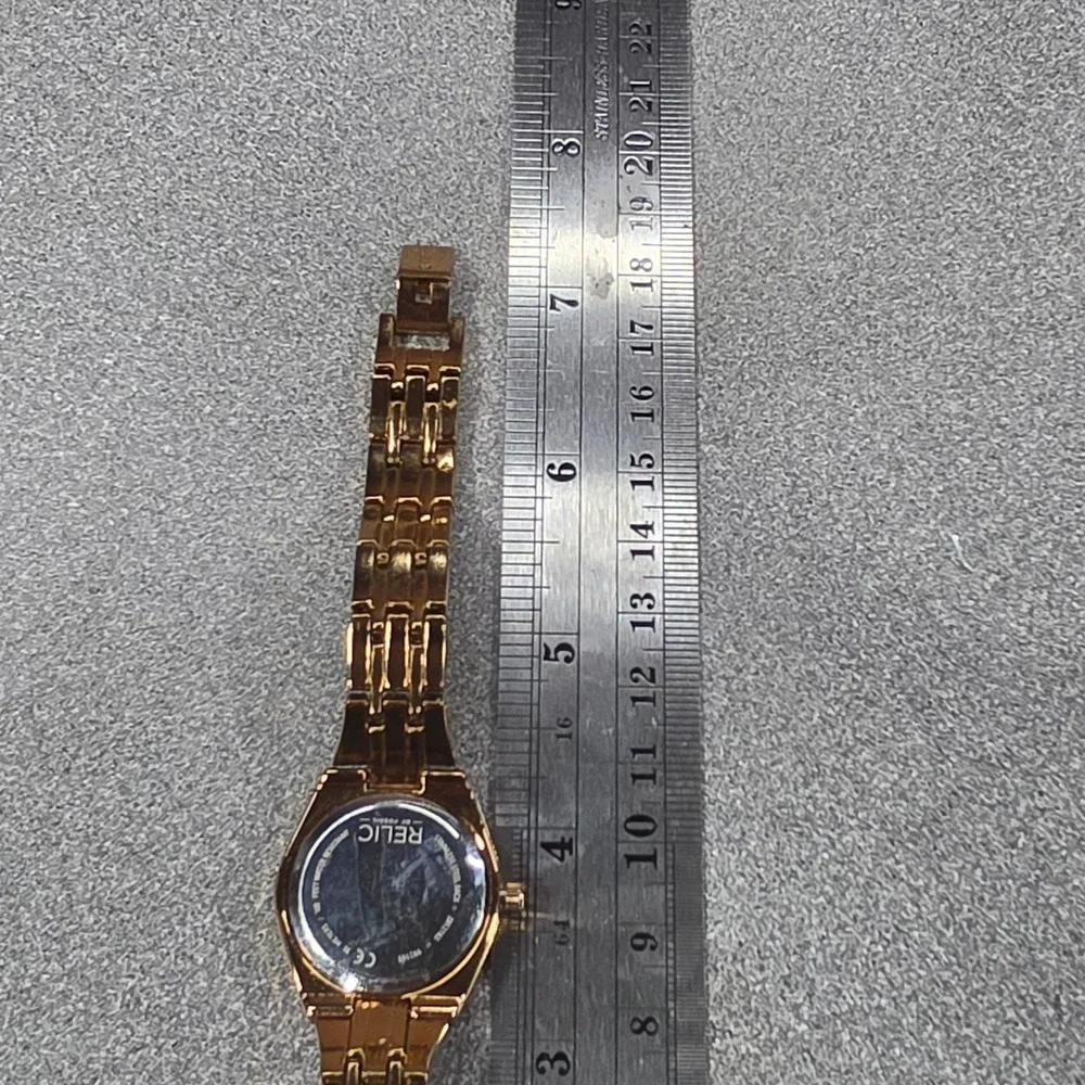Relic Wristwatch Womens OS Rose Gold Excellent Crystal Bezel Date ZR22169